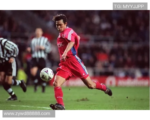 足球球星为中国捐款背后的故事与情感：从热心援助到深情支持